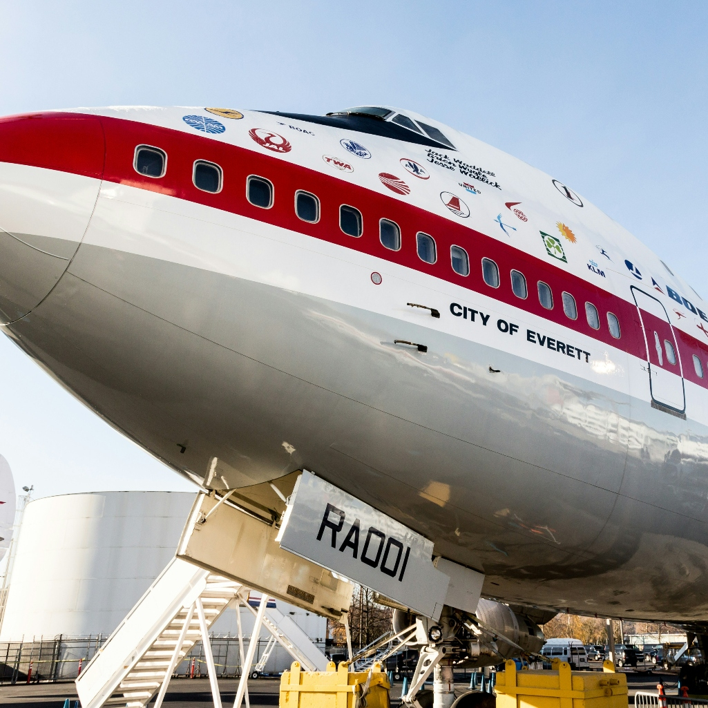 Το θρυλικό Boeing 727 του Πάμπλο Εσκομπάρ νοικιάζεται ως Airbnb