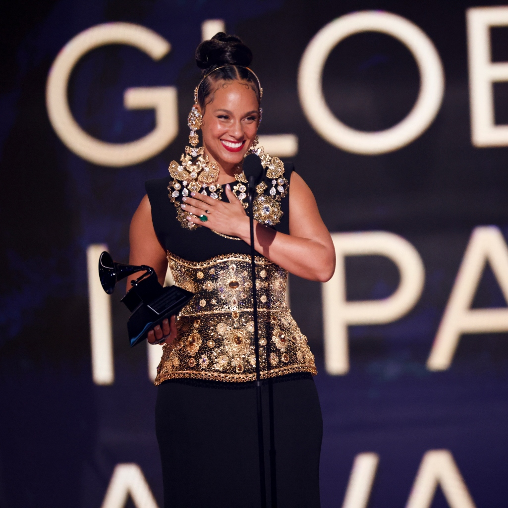 Η Αλίσια Κιζ και το πιο δυνατό μήνυμα στα Grammy: “Η διαφορετικότητα, η ισότητα και η συμπερίληψη δεν είναι απειλή, αλλά δώρο”