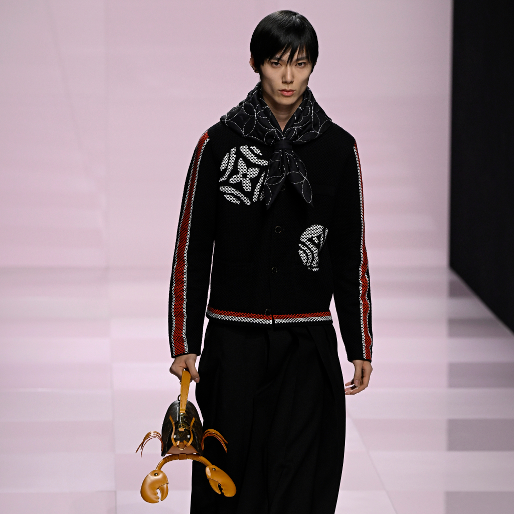 louis vuitton astakos tsanta