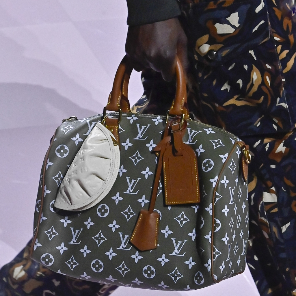 louis vuitton bag charm