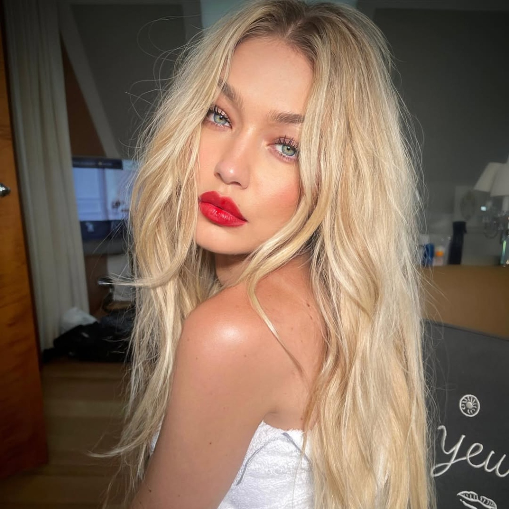 champagne blonde