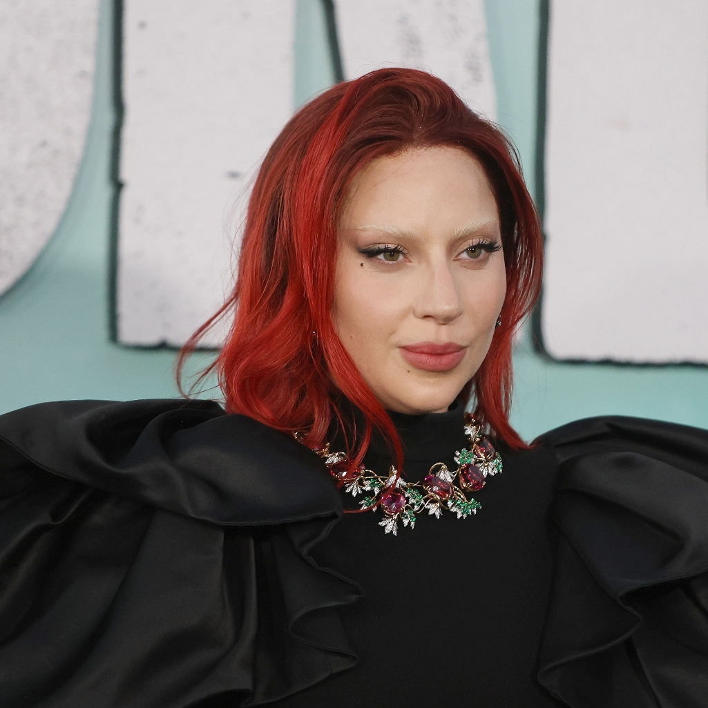 Η Lady Gaga επέστρεψε για να αναστήσει την pop της κρίσης