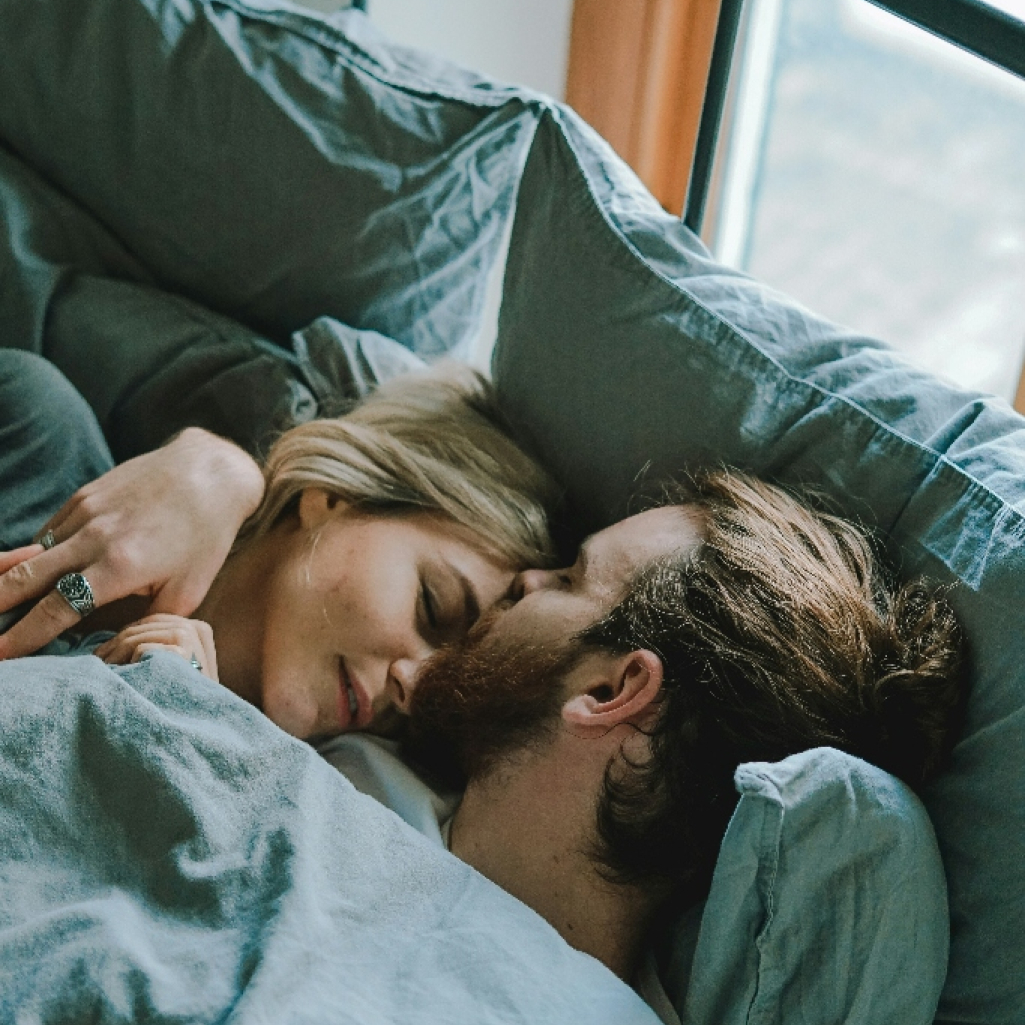 Είναι το “sleep divorce” το κλειδί για μια ευτυχισμένη σχέση;