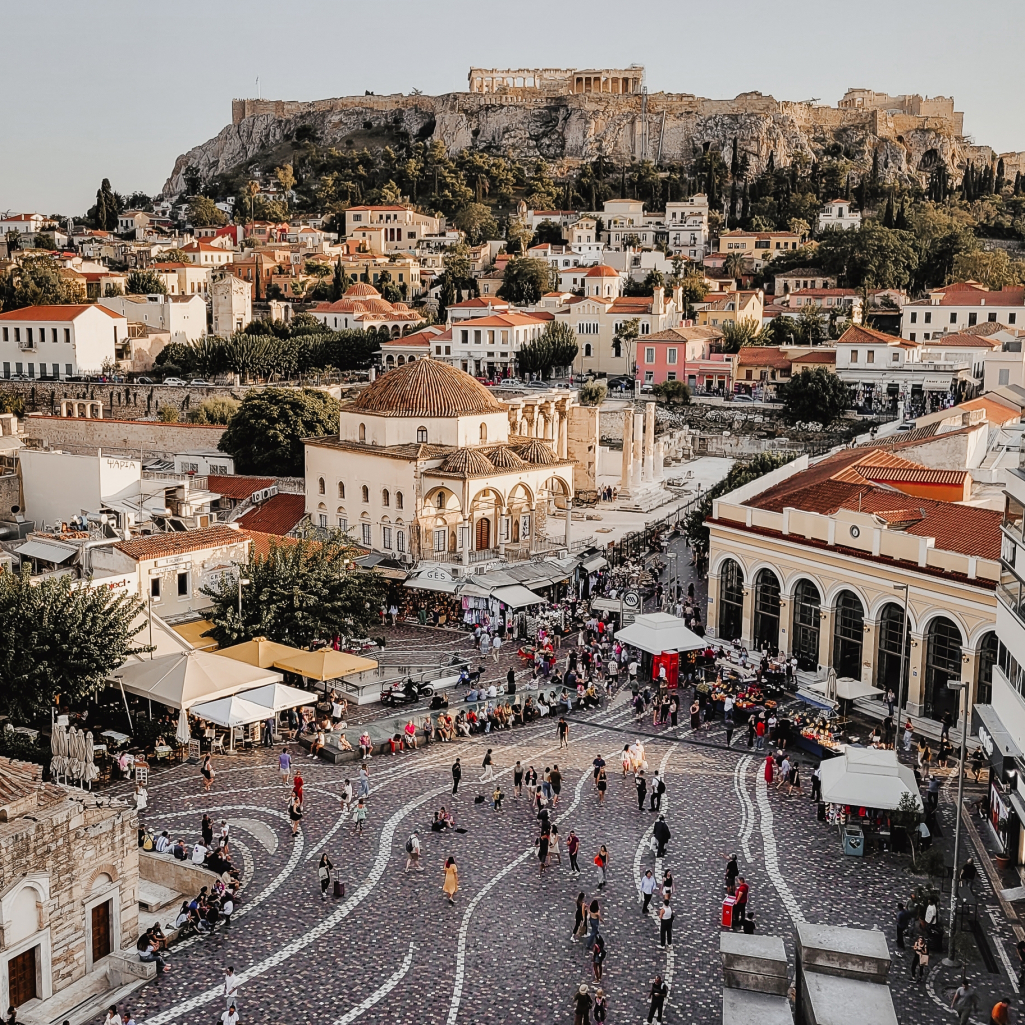 Μοναστηράκι: Σουβενίρ σε σχήμα φαλλών σχεδόν σε κάθε μαγαζί - Τι συμβολίζουν