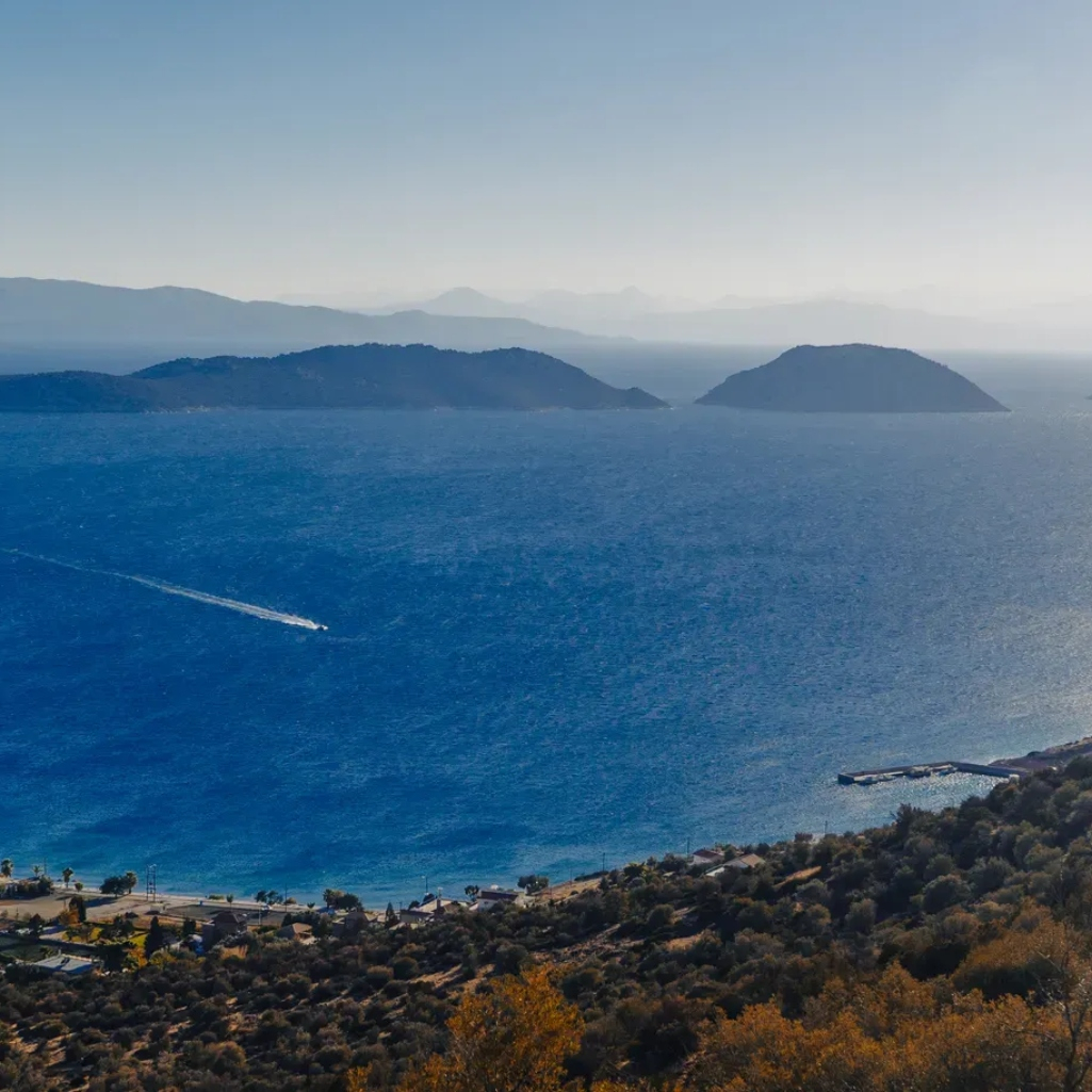 Στη Βοιωτία η φυσική ομορφιά είναι σαν πίνακας ζωγραφικής