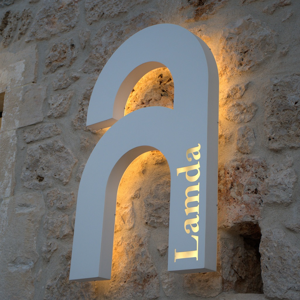 Lamda Casual Dining: Το εστιατόριο που αγαπήθηκε στη Λευκάδα δίπλα στο κύμα