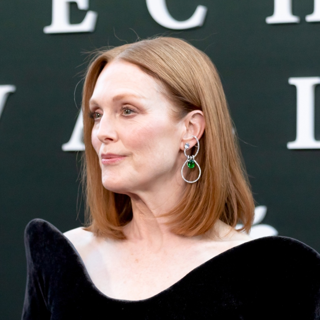 H κόρη της Τζούλιαν Μουρ, Λιβ, σε ένα σπάνιο στιγμιότυπο μετά από καιρό – Το βίντεο που δημοσίευσε η ηθοποιός