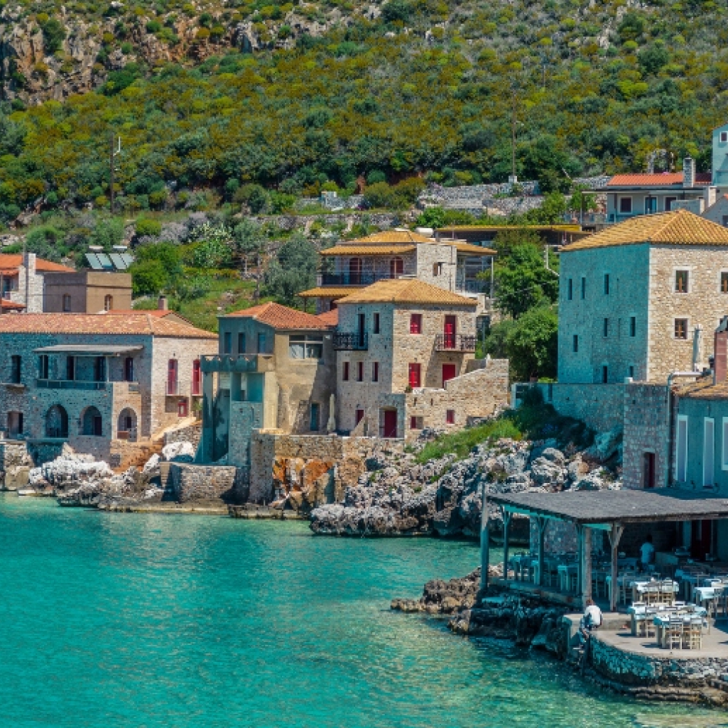 6 υπέροχα χωριά για ανοιξιάτικες αποδράσεις