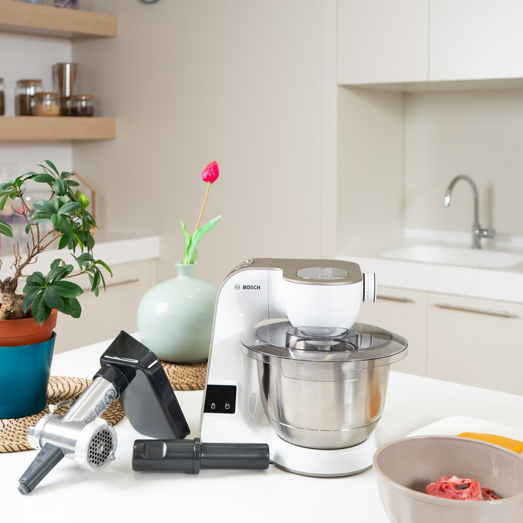 Bosch κουζινομηχανή MUM Σειρά 4