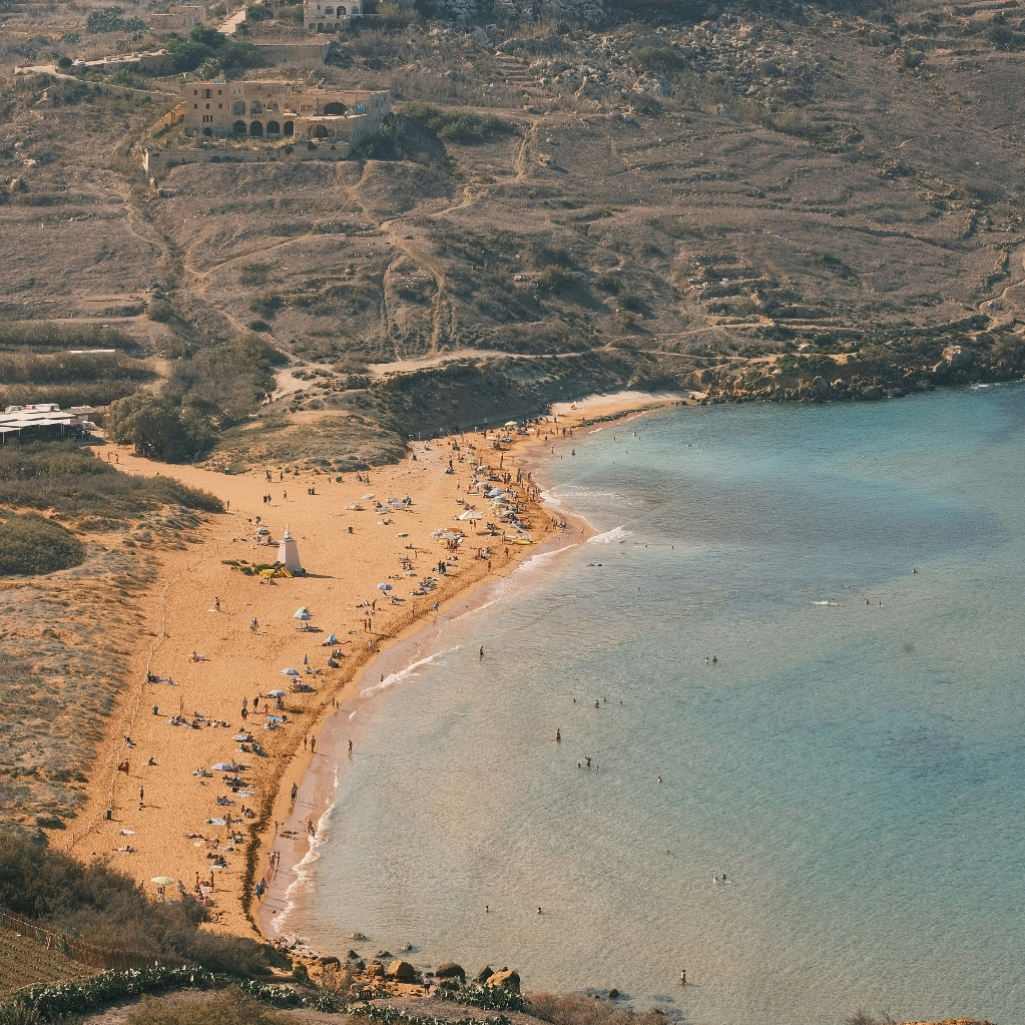 Μεικτή η εικόνα στον τουρισμό - Σε προσφορές και last minute ποντάρουν τα ξενοδοχεία