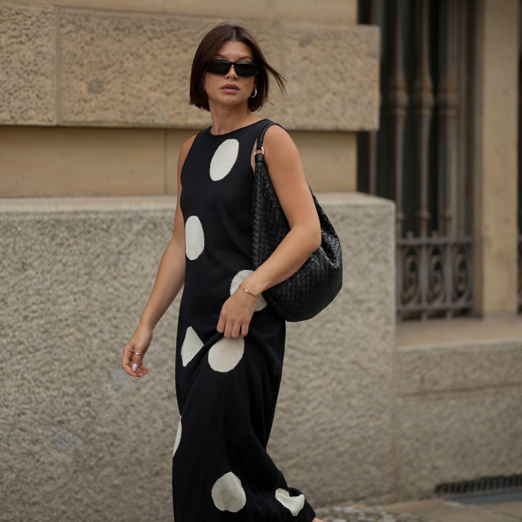 Το φόρεμα από τα Marks & Spencer με το ρομαντικό print που θα φορέσεις με μπαλαρίνες και σαγιονάρες