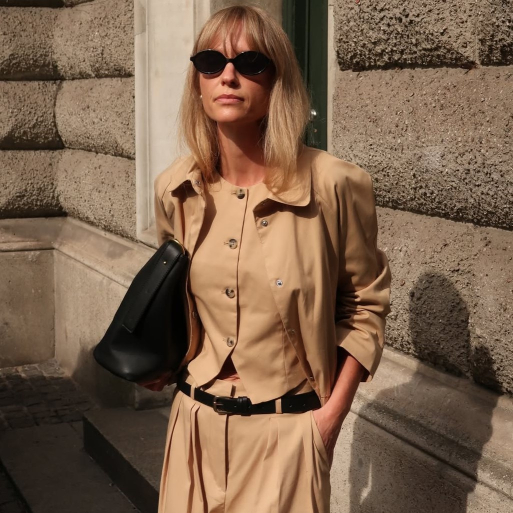Layering like a pro: Πώς θα κάνεις κάθε μεταβατικό look να μοιάζει iconic – 5 ιδέες για να εμπνευστείς