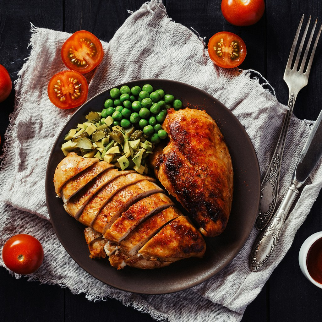 Πόσες ημέρες μπορεί να μείνει το μαγειρεμένο κοτόπουλο στο ψυγείο χωρίς να χαλάσει