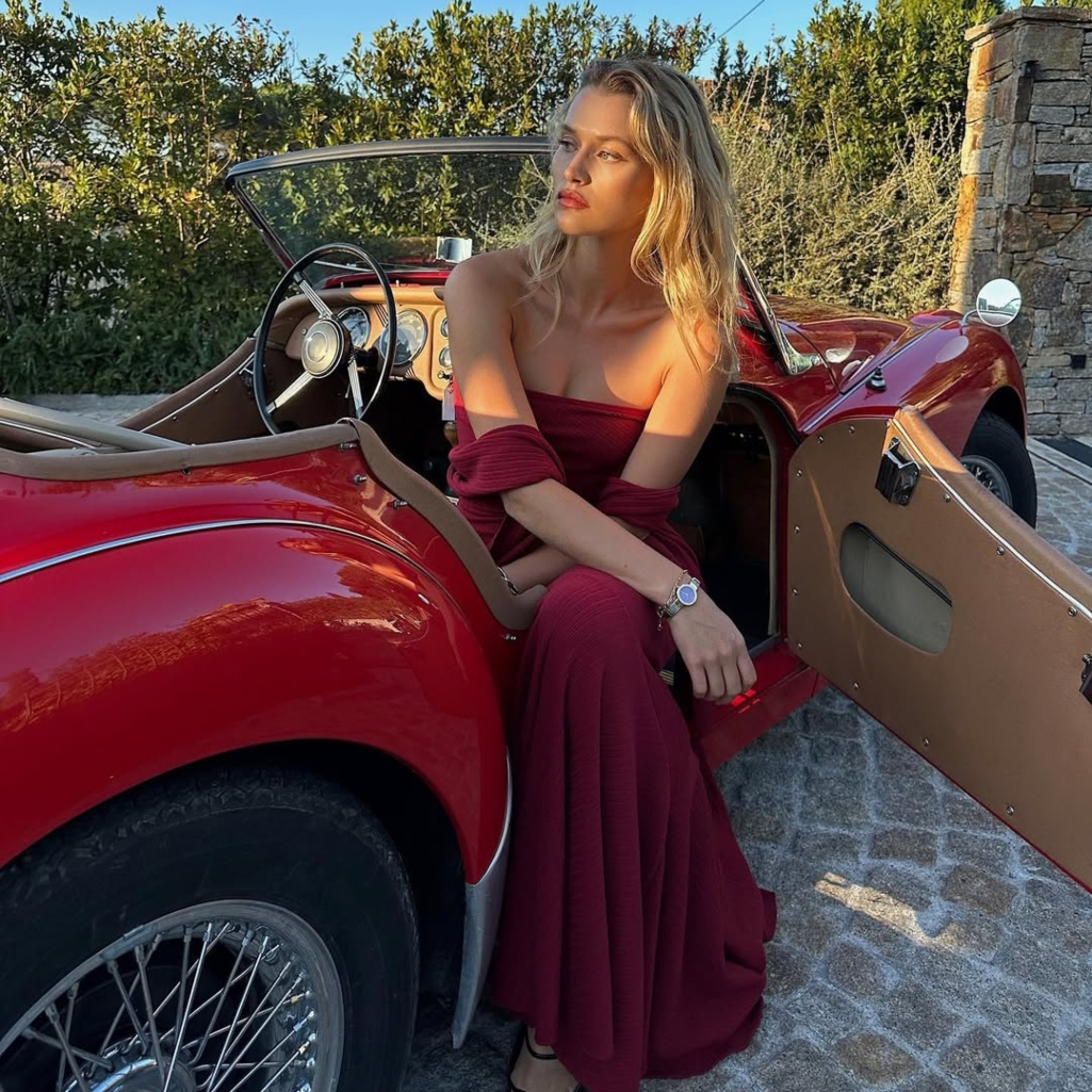 Αυτός είναι ο πιο κομψός τρόπος να υιοθετήσεις το γαλλικό μανικιούρ, αυτό το φθινόπωρο