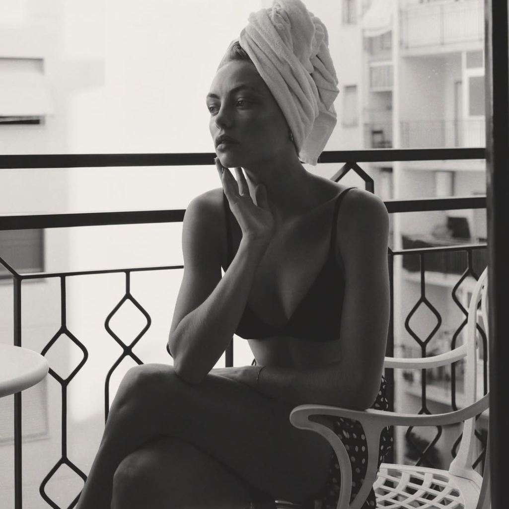 Beauté την Κυριακή: 4 απλές κινήσεις μασάζ που χαρίζουν πιο σφριγηλό δέρμα