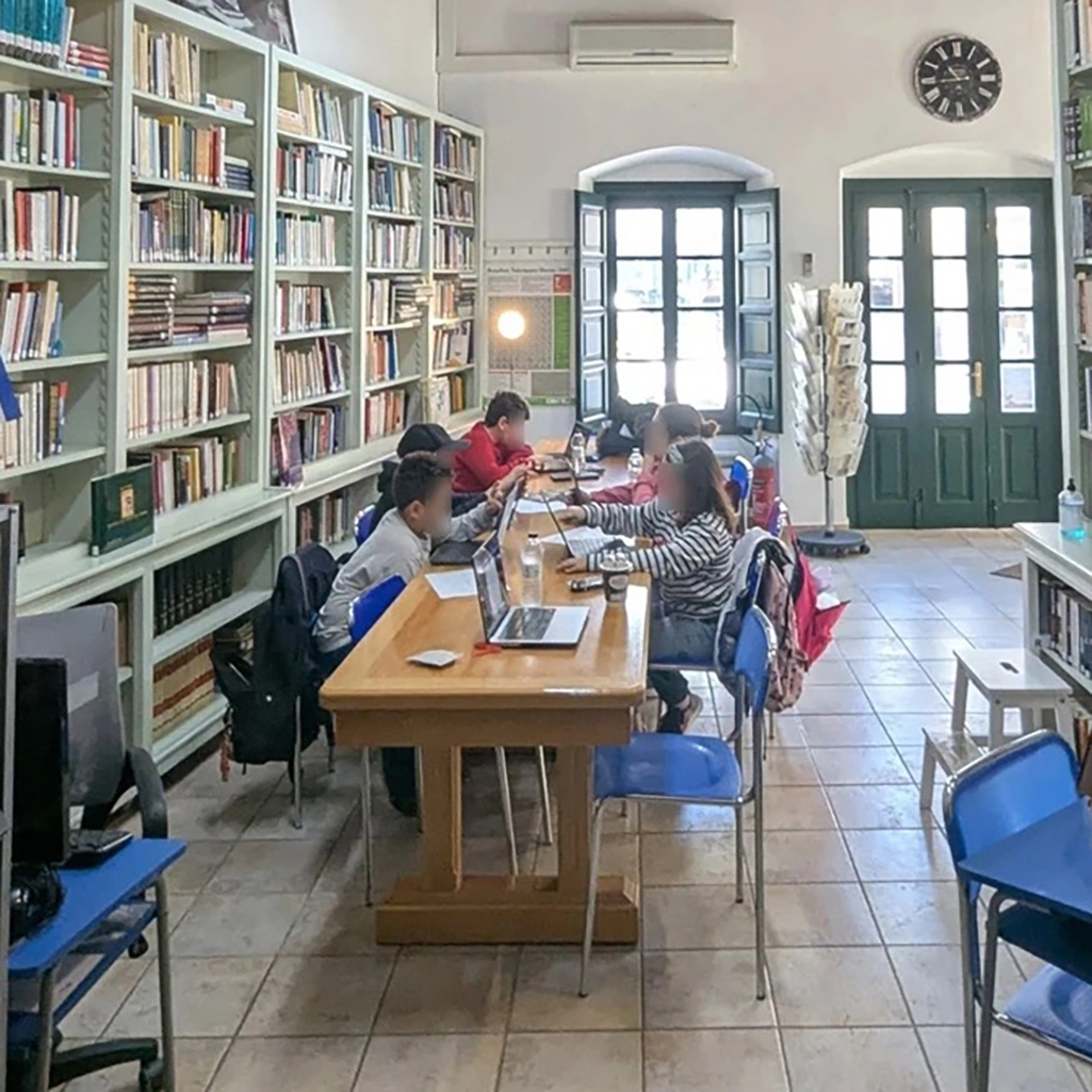 Λέρος: Η πρωτοβουλία "Pixelakia" που μαθαίνει στα παιδιά την αλγοριθμική σκέψη