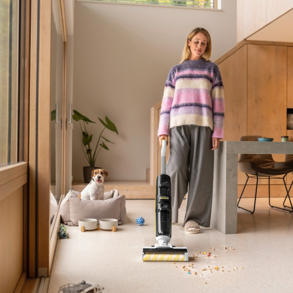 Cozy season ahead: Σου βρήκαμε τρόπο να τελειώνεις το σκούπισμα και το σφουγγάρισμα στο μισό χρόνο