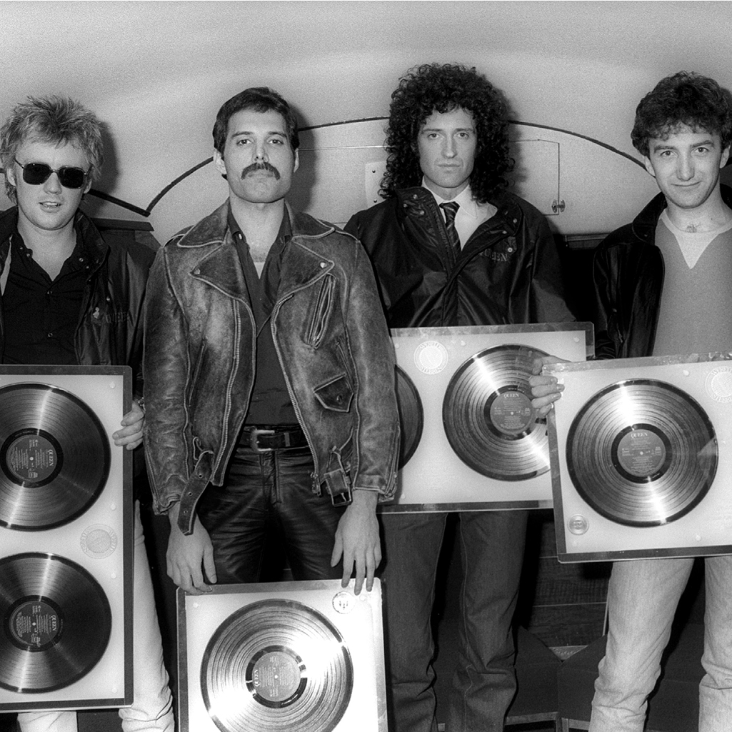 Queen: To πιο δημοφιλές ροκ συγκρότημα του 21ου αιώνα