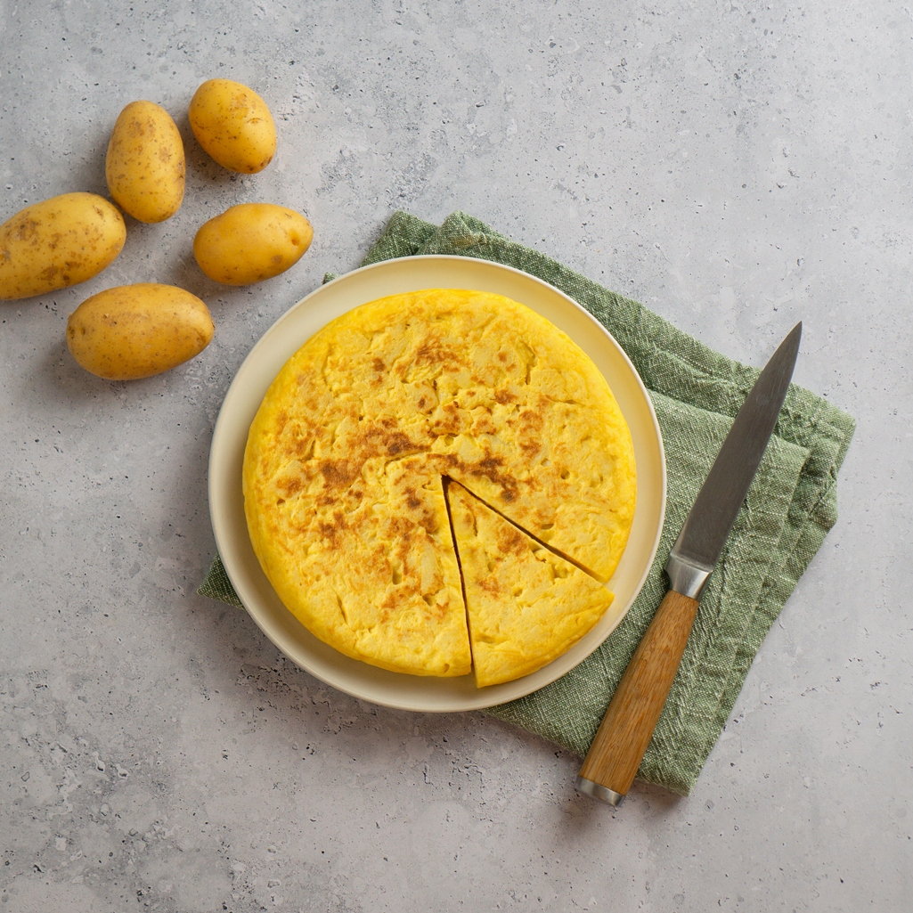 Δεν φαντάζεσαι πόσο εύκολη είναι αυτή η αλμυρή πίτα με πατάτες και κρεμμύδια