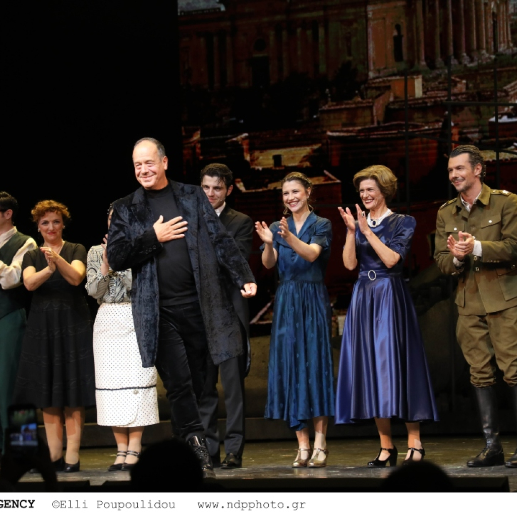 Η παράσταση “Αλεξάνδρεια” έγινε το πιο κομψό καλλιτεχνικό event της σεζόν