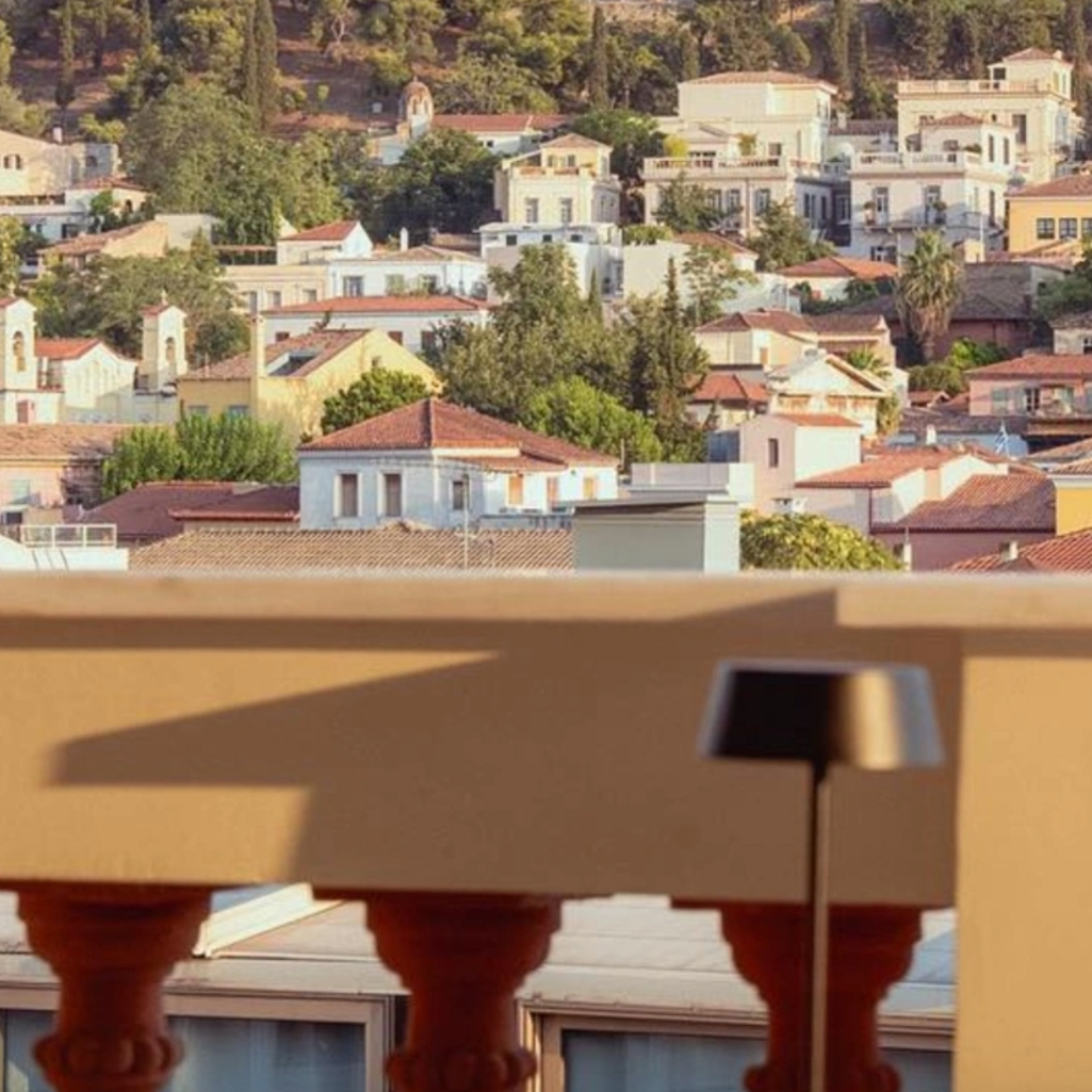 Αυτό είναι το νέο εστιατόριο της πόλης που ζωντανεύει τα πιάτα της παλιάς Αθήνας