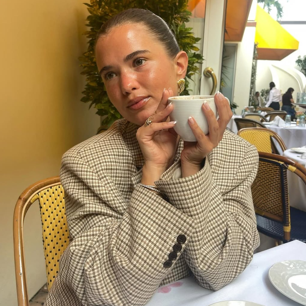  λευκό γαλλικό μανικιούρ