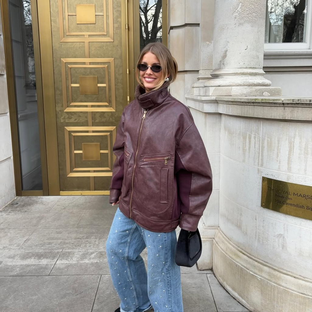 Τα πιο άνετα sneakers από τα Stradivarius έχουν κομψό χρώμα και μια λεπτομέρεια που τα κάνουν να ξεχωρίζουν