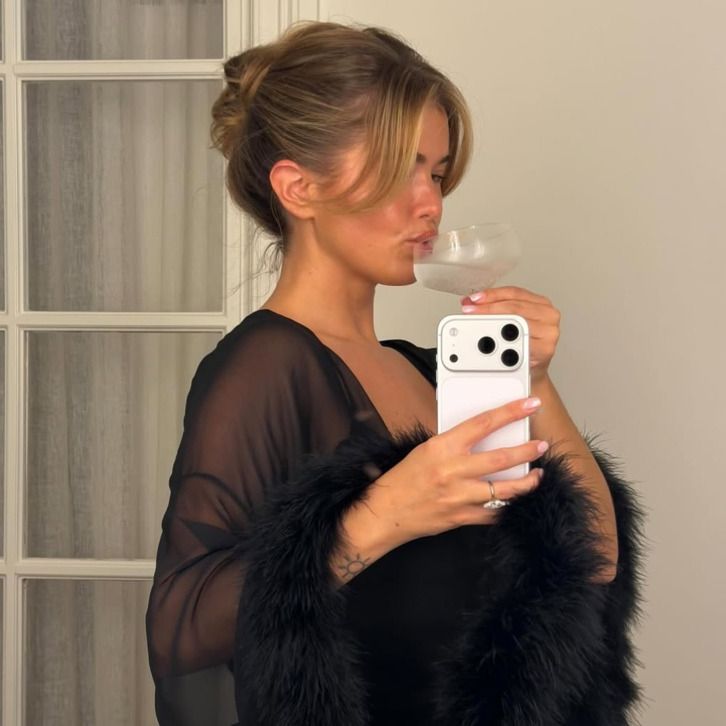 κομψά κοντά νύχια