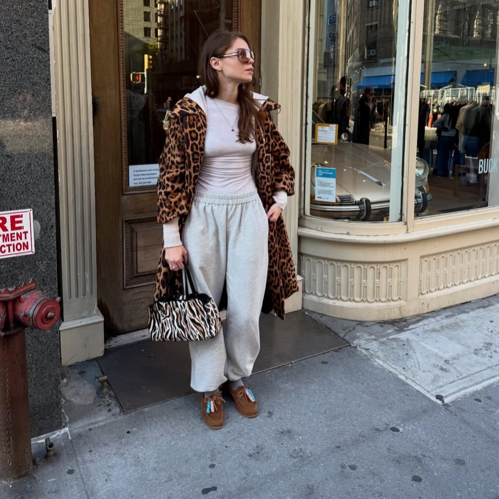 Το διαχρονικό πανωφόρι που δίνει vibes πολυτέλειας και φορούν όλα τα It Girls τώρα 