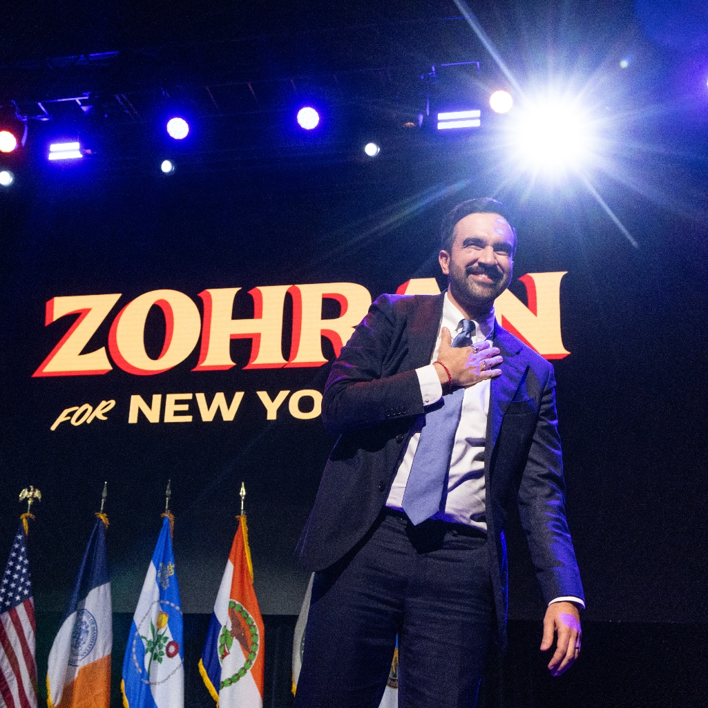 Ζοχράν Μαμντάνι: Πήρε τη νίκη, τώρα αρχίζουν τα δύσκολα - Το μετεκλογικό πλάνο για τη Νέα Υόρκη
