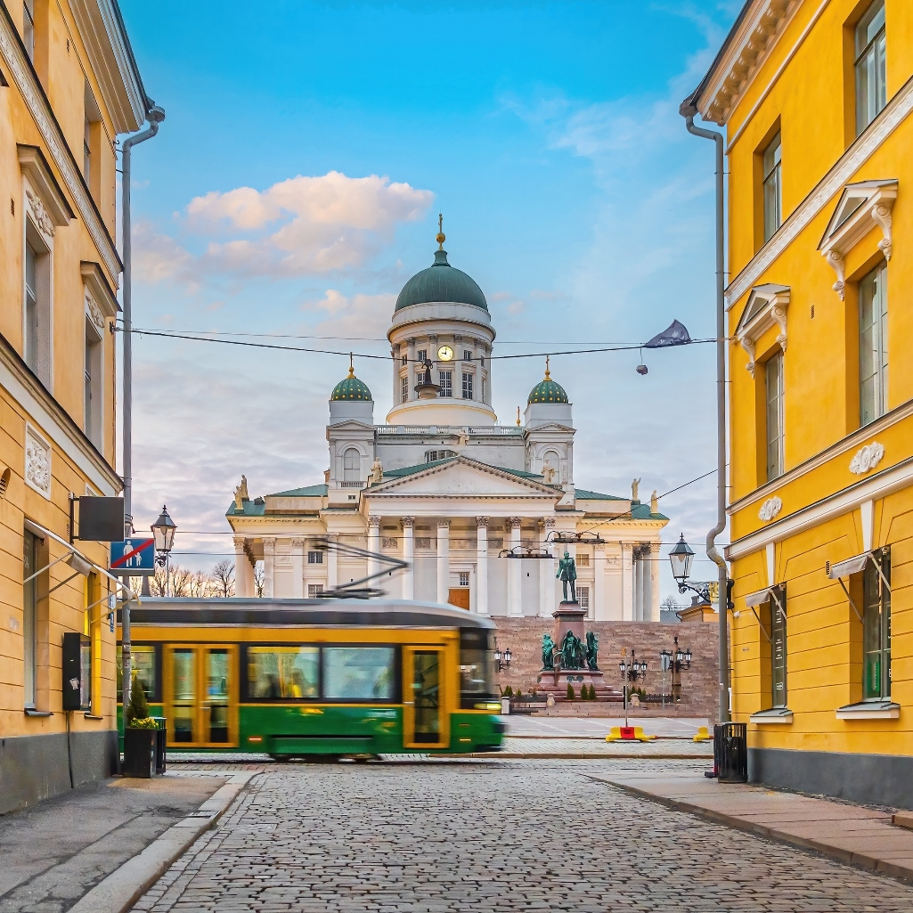 Ελσίνκι: Οδηγός για ένα αξέχαστο ταξίδι στη φινλανδική πρωτεύουσα