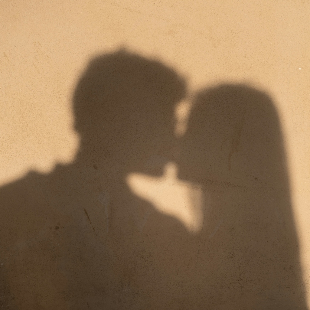 Το πρώτο φιλί στον κόσμο δόθηκε πριν 21 εκατομμύρια χρόνια, όταν ακόμη δεν υπήρχαν άνθρωποι - Τα ευρήματα νέας έρευνας