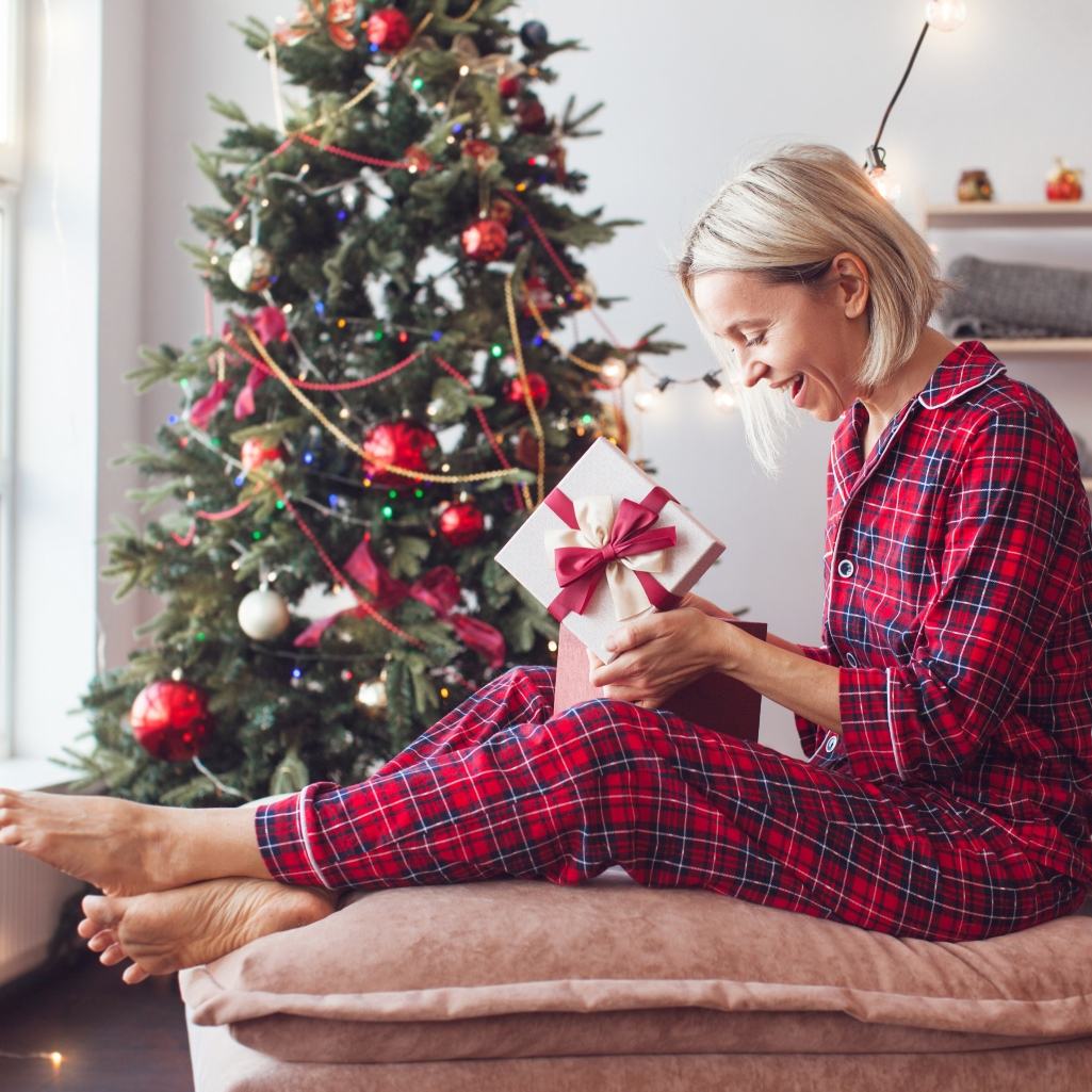 Βρήκαμε το Χριστουγεννιάτικο δώρο που κάνει κάθε γυναίκα να λάμπει από ομορφιά!
