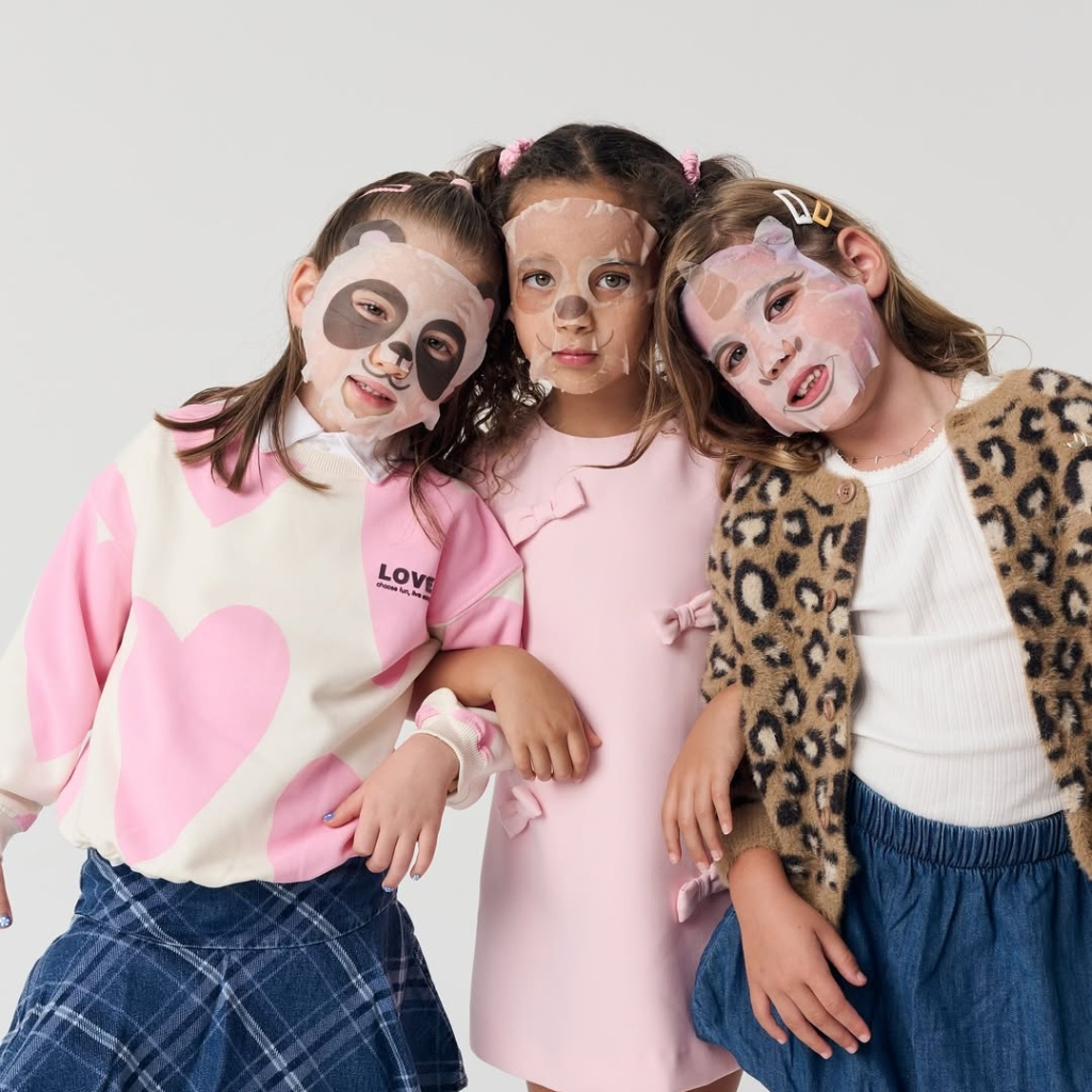 παιδιά και καλλυντικά