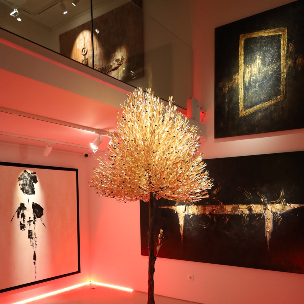 Μια «κοσμογονία» ζωγραφικής στην ANiMA Gallery