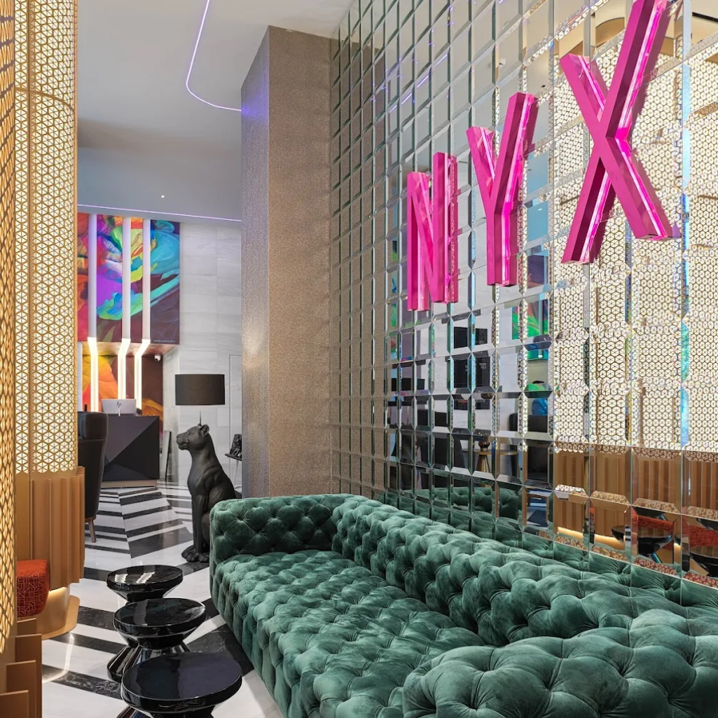 NYX Hotel Athens: Urban design, τέχνη και γαστρονομία που ξεχωρίζει