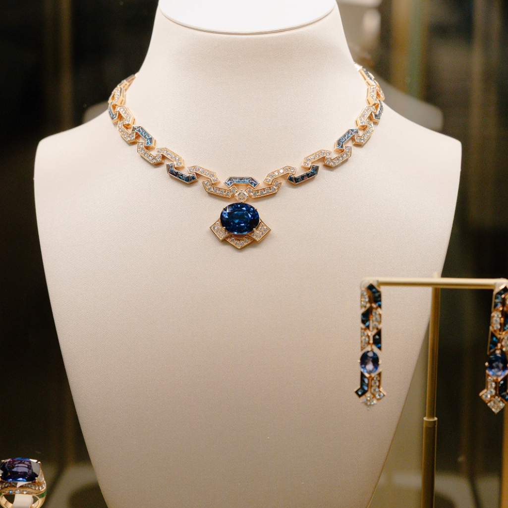 Μια βραδιά με Χριστουγεννιάτικη Λάμψη και Υψηλή Αισθητική στο Ιστορικό City Link της Αθήνας