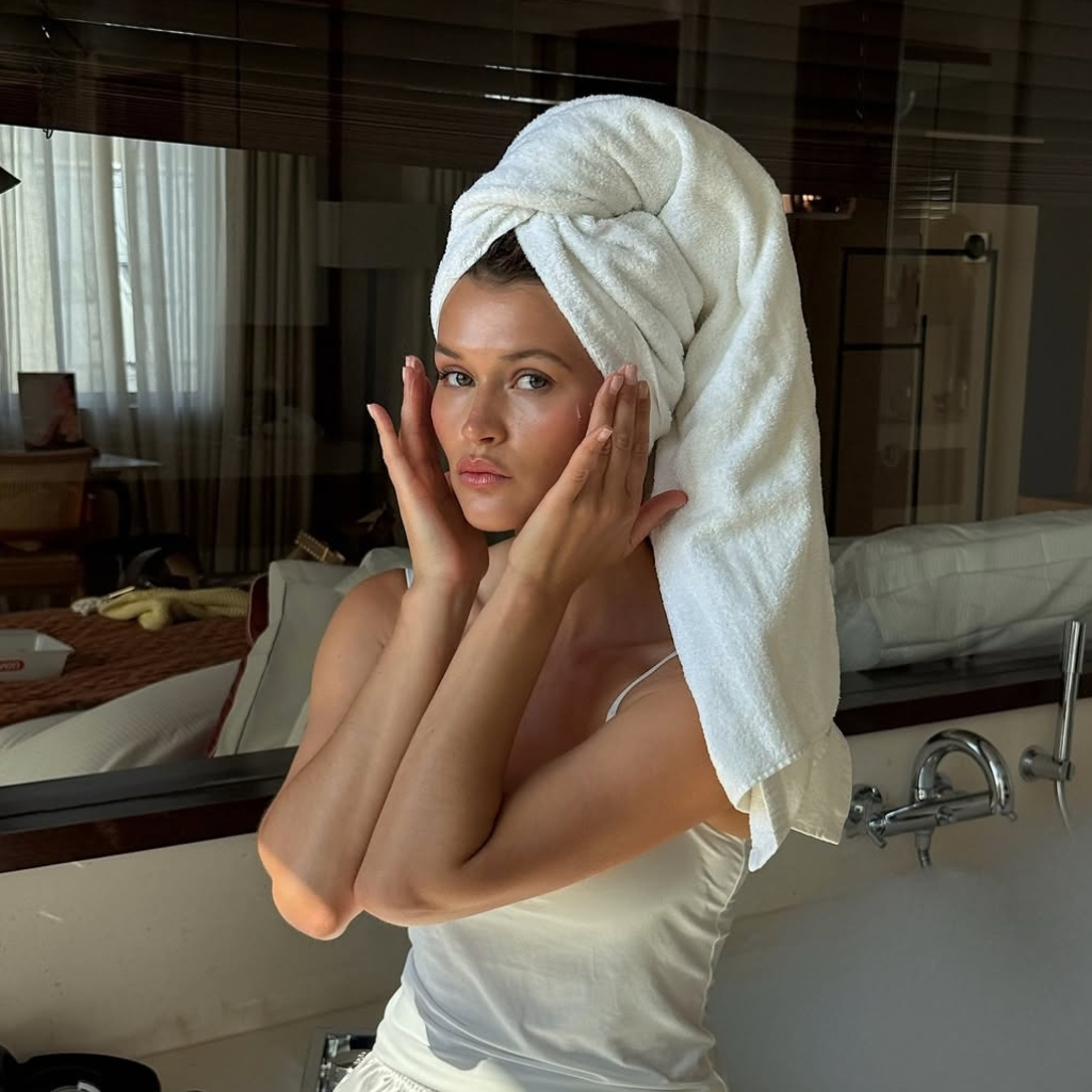 τα καλύτερα καθαριστικά προσώπου για ακμή