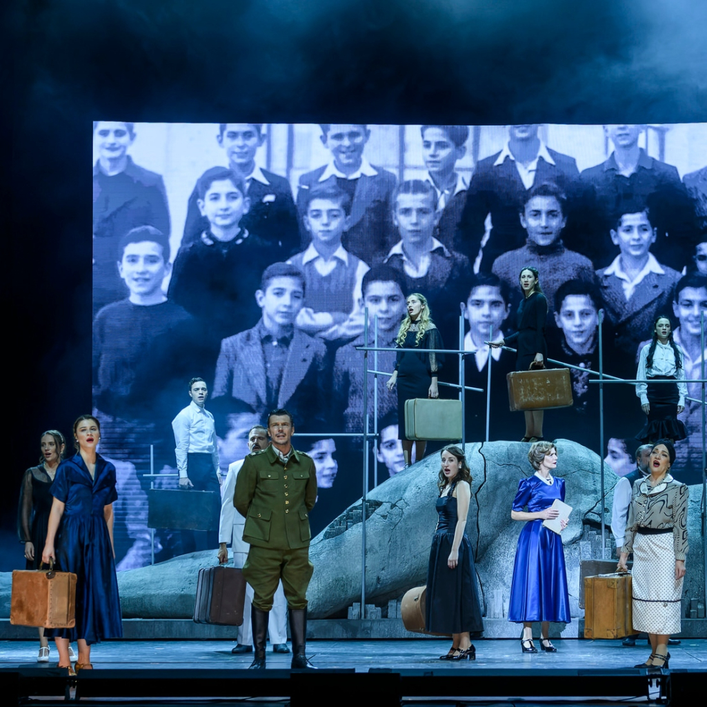 Η Αλεξάνδρεια “ζωντανεύει” στο Παλλάς - Ένα συγκινητικό ταξίδι στον χρόνο και στη δύναμη του ανεκπλήρωτου έρωτα