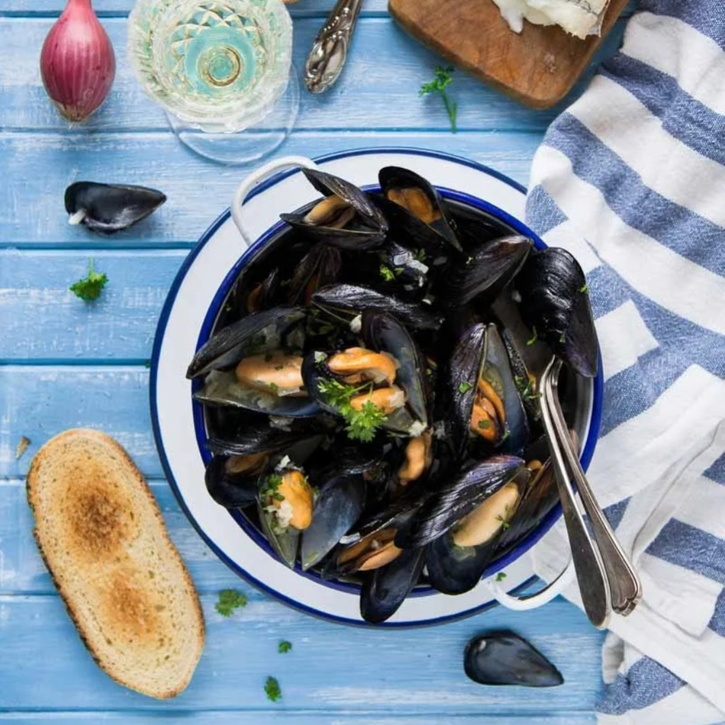 Μύδια με γκοργκοντζόλα: Η γκουρμέ συνταγή για το χριστουγεννιάτικο τραπέζι