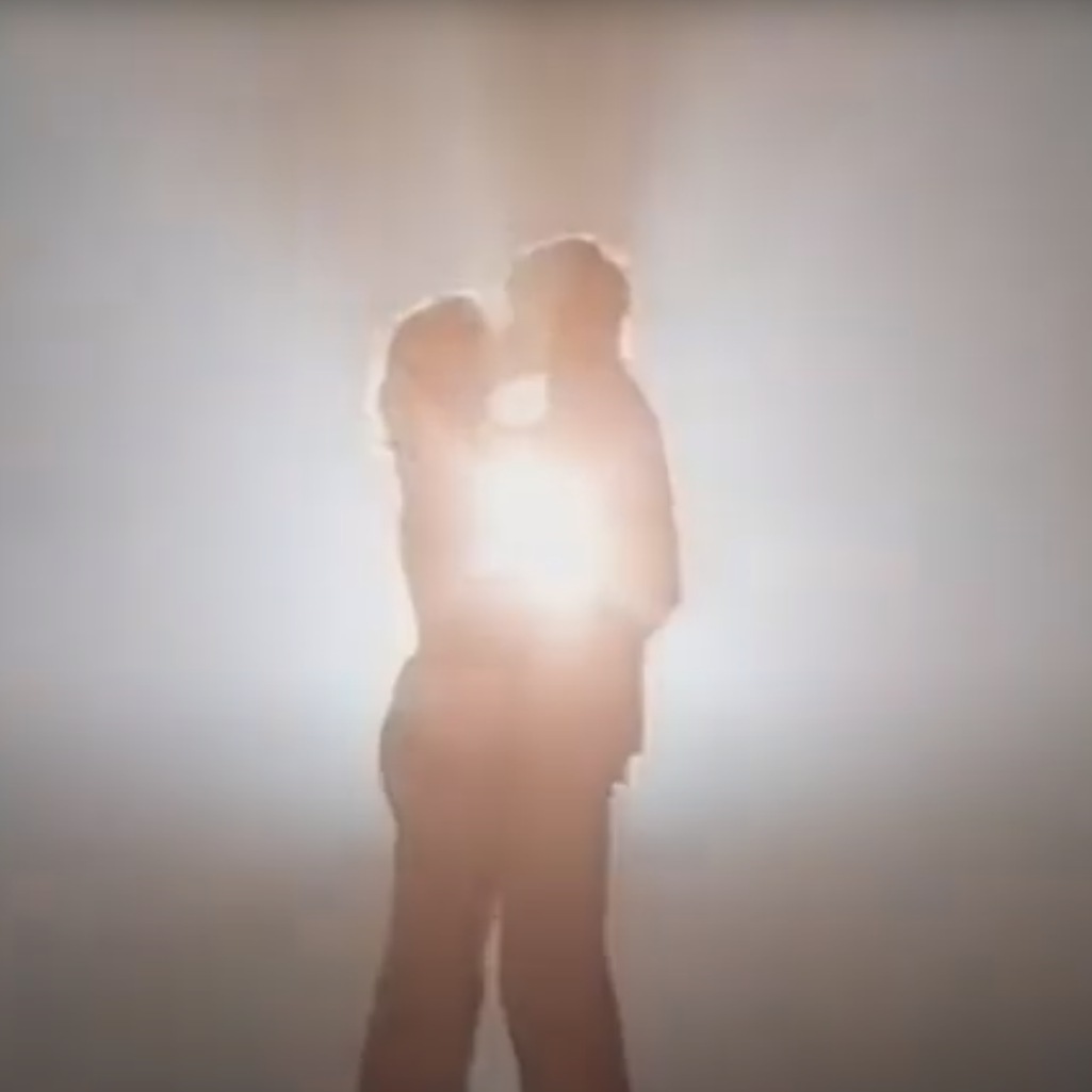 Όταν η Gap σκόρπισε χρώματα και αισιοδοξία με το «Holiday Is Here» - Η εμβληματική καμπάνια του 2000