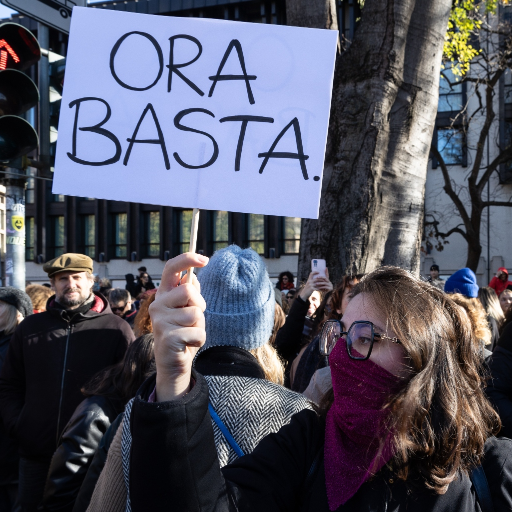 Ιταλία: Έντονες αντιδράσεις για νομοσχέδιο σεξουαλικής εκπαίδευσης που στοχεύει στην καταπολέμηση της “ιδεολογίας του φύλου”