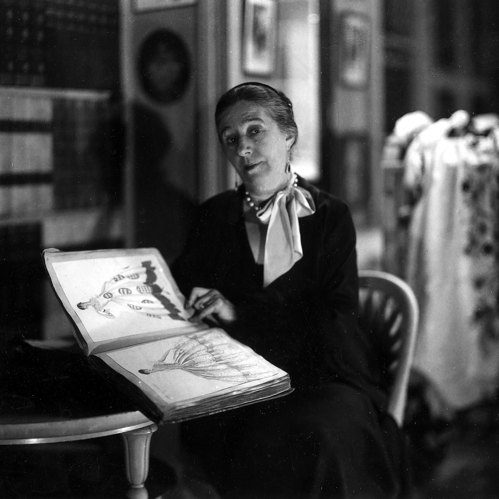 Ζαν Λανβέν: Πώς από ένα εργαστήριο καπέλων έγινε μία από τις σπουδαιότερες αυτοδημιούργητες γυναίκες στη μόδα 