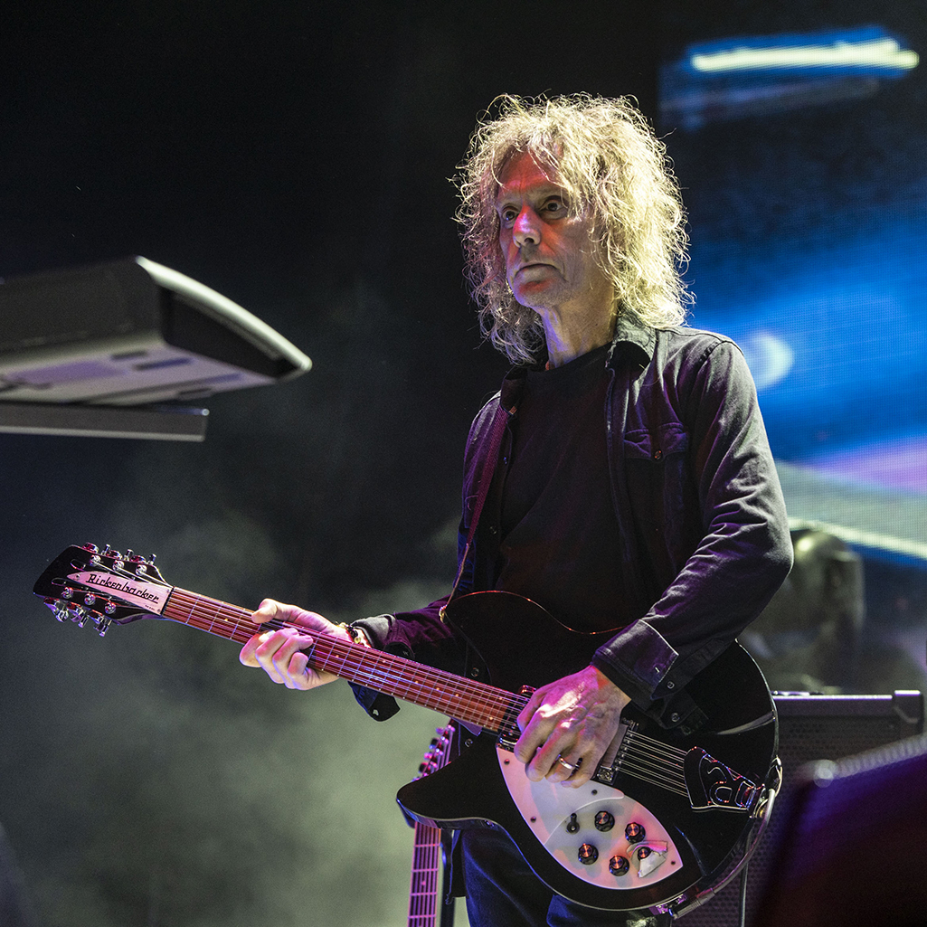 Πέθανε ο Πέρι Μπαμόντε, κιθαρίστας και πληκτράς του συγκροτήματος The Cure, σε ηλικία 65 ετών