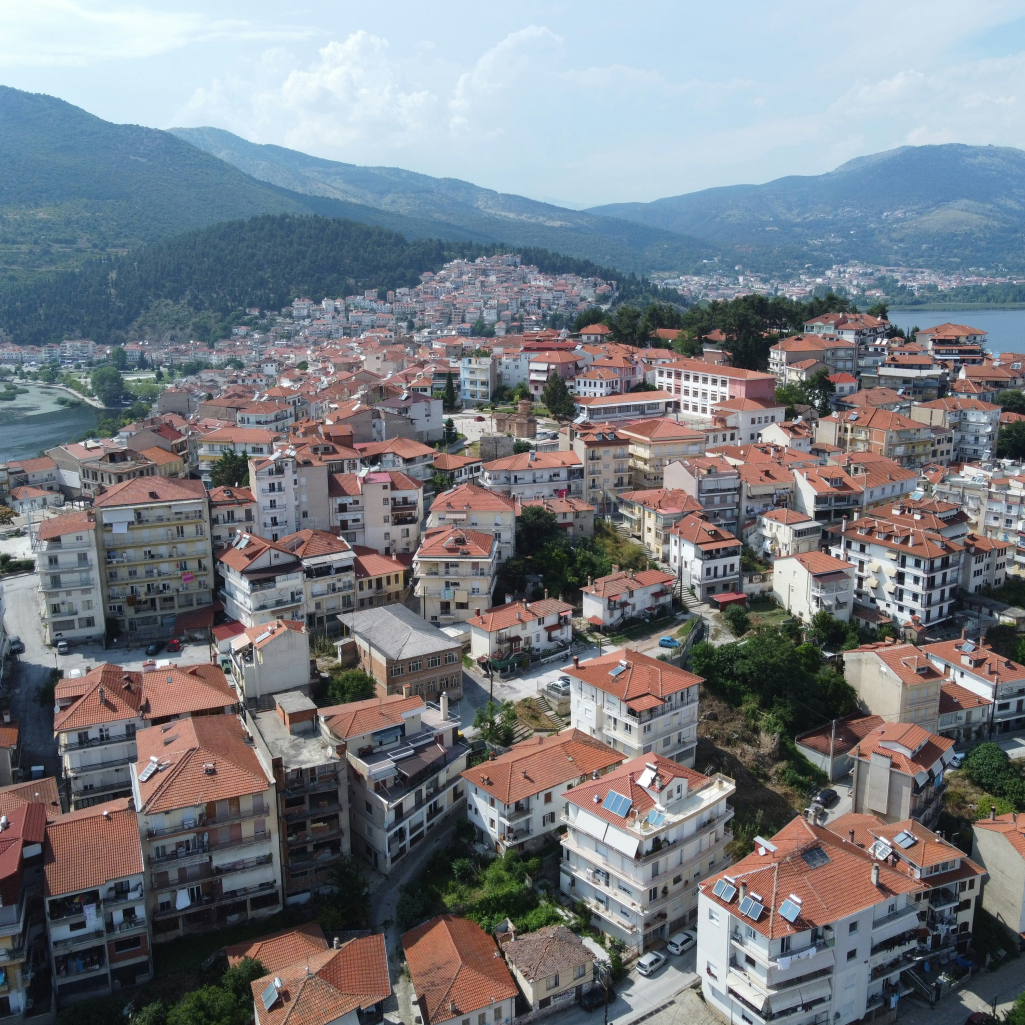 Χειμερινή απόδραση στην Καστοριά: Οι εμπειρίες που αξίζει να ζήσετε