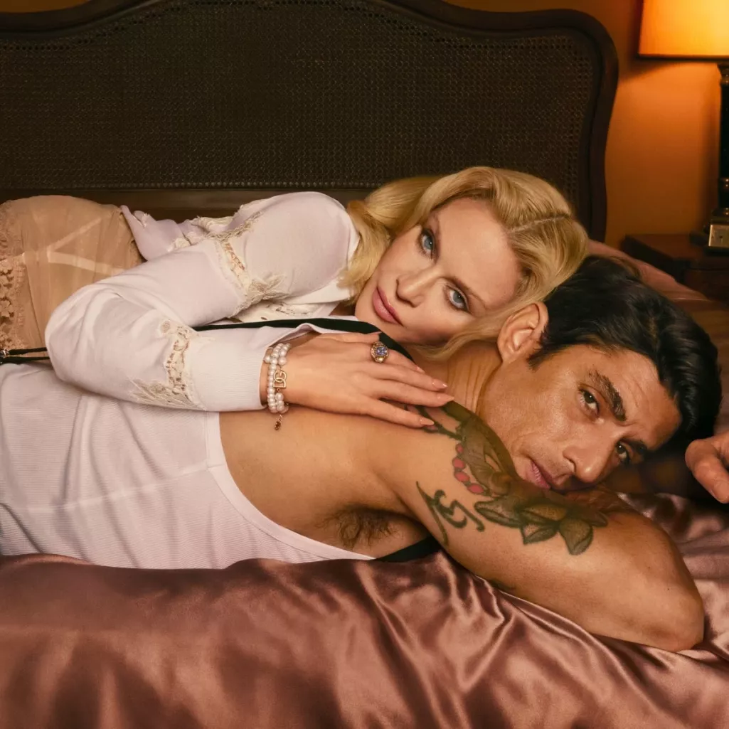 Η Μαντόνα επιστρέφει στο σύμπαν της Dolce & Gabanna με μια καμπάνια γεμάτη αισθησιασμό