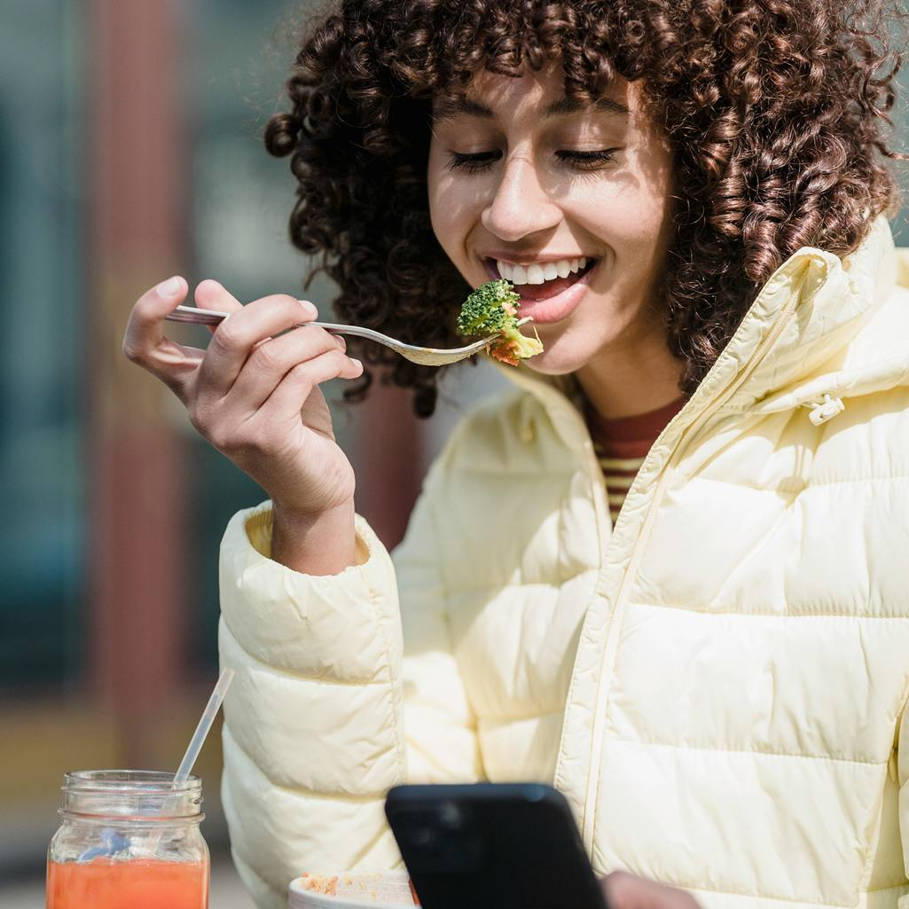 Να γιατί δεν πρέπει να πετάς τα κοτσάνια από το μπρόκολο