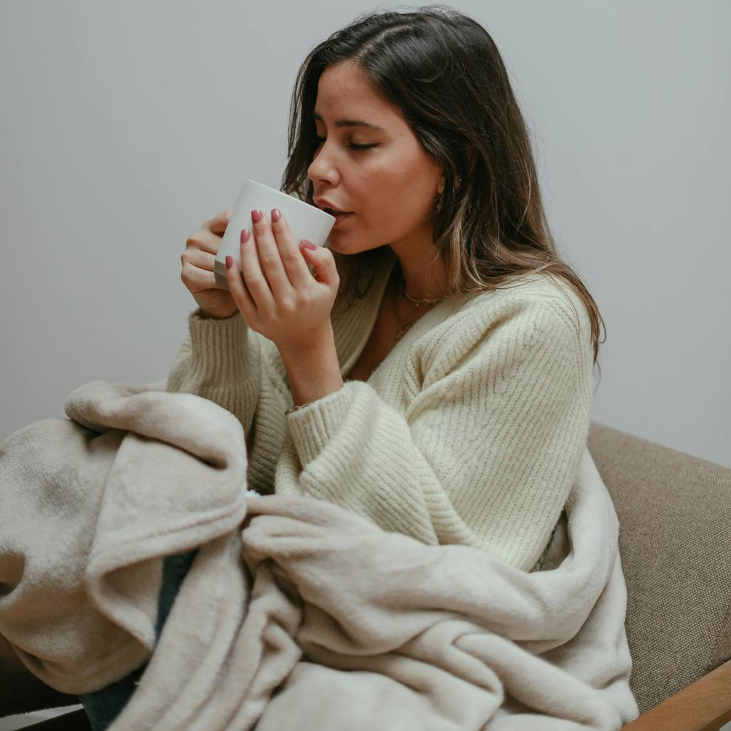 Τι πραγματικά συμβαίνει στην πέψη σου όταν πίνεις πράσινο τσάι κάθε μέρα