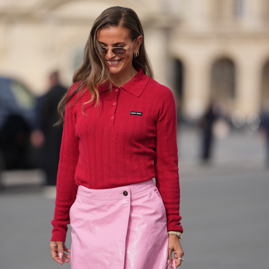 Η polo μπλούζα από τα Zara που έχει γίνει viral – Έχει τα πιο fun χρώματα, ταιριάζει με όλα