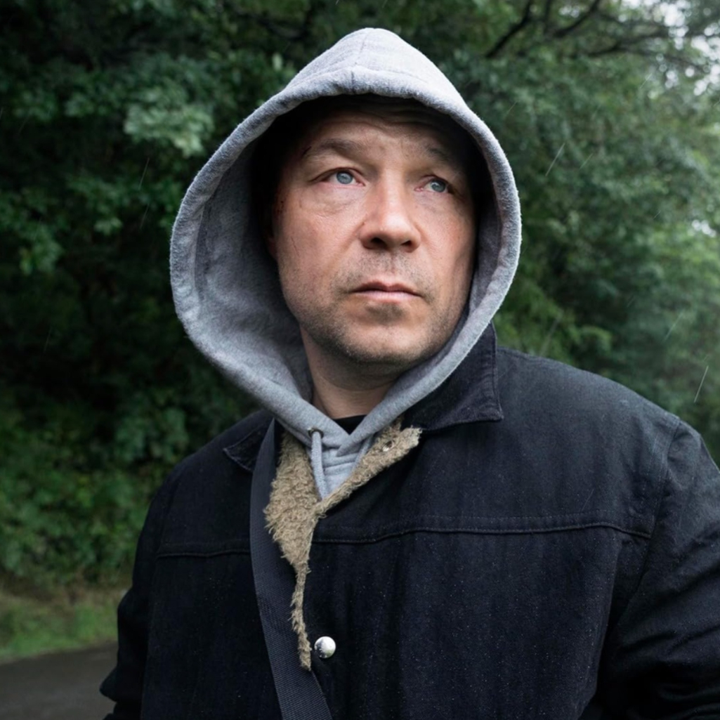 5 σειρές για να κάνεις binge watching το Σαββατοκύριακο